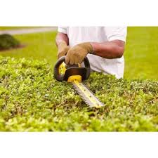 Black And Decker 20v Hedge Trimmer Tool Only Dewalt 22 In 20v Max Lithium Ion Cordless Hedge Trimmer Tool Only Dcht820b The Home Depot Hedge Trimmers Hedges Trimmers