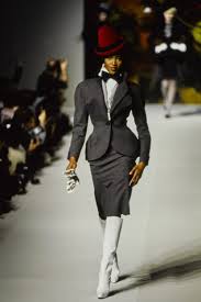 andreas kronthaler for vivienne westwood fall 1995 ready to wear fashion show fashion vivienne westwood fashion show
