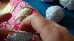 Dann schlagen wir 10 maschen an, anschlagreihe gilt als 1. 10 Maschen Rundherum Decke Anfang Haekelnundstricken Youtube