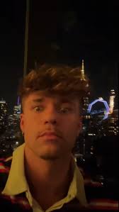 Hit play, watch to the end, and tell me which part made you smile. If you  love this, share it with someone who needs to dance right now. ✨🕺🗽