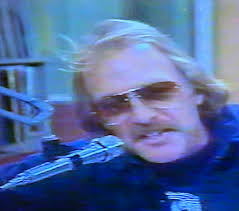 What type of microphone was used in the control room of WKRP in Cincinnati?