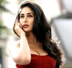 Kareena Kapoor In Character For Agent Vinod The Purple Window The songs were composed by pritam, a talented musician. kareena kapoor in character for agent
