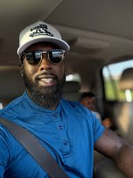 In traffic like… #weekend #carselfies #explorepage