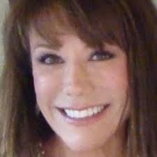 Kimberly Karambelas (@K2on)