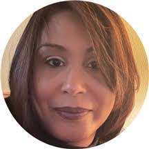 Marilyn Arias's Instagram, Twitter & Facebook