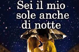 Ambrose young è bellissimo, alto, muscoloso, con lunghi capelli che gli arrivano alle spalle e uno sguardo che brucia di desiderio. Anteprima Sei Il Mio Sole Anche Di Notte Di Amy Harmon