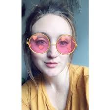 Daria Schubert's Instagram, Twitter & Facebook