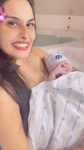 Chegamos ! Bem Vinda ao mundo Filha ! @yancasg vc é forte demais ! Te amo  viu ! Obrigado por nos dar mais esse presente de Deus ! Família Cresceu !  Noah , Anthony e agora nossa pequena Lavínia