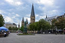 Németország területe 356.957 négyzetkilométer, ezzel magyarország területének körülbelül a négyszerese. Hogyan Lett A Tartomanyi Bonn Nemetorszag Fovarosa Nemetorszag Nemetorszagi Szovetsegi Koztarsasag