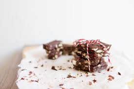 Recette Le Sylvabelle Le Gateau Cru Au Chocolat Et Aux Petit Beurre Zoete Tussendoortjes Voedsel Ideeen Chocolade Schors