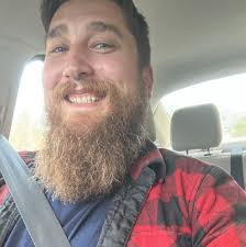 Traded three fossil packs for thi bad boy, will open with my kids🤩🤩🤩