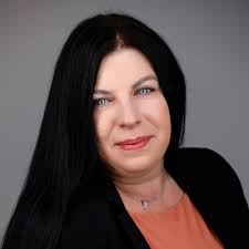 Last week I graduated summa cum laude from Drexel University's Thomas R.