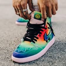 The j balvin x air jordan 1 is set for a global release on december 8 on snkrs and the retailers below. J Balvin X Air Jordan 1 Sneakers Cartel