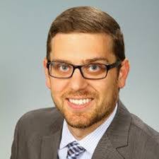 Steve Malick's Instagram, Twitter & Facebook