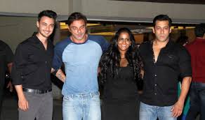 27 декабря 1965 года, индур, индия). Salman Khan S Sister Arpita Khan Sharma Slams Her Body Shamers Haters On Instagram Ibtimes India