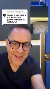 Explorando al personaje del sombrero en 'La Familia del Futuro'