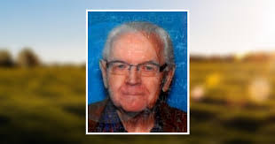 Diane Dunmire's Instagram, Twitter & Facebook