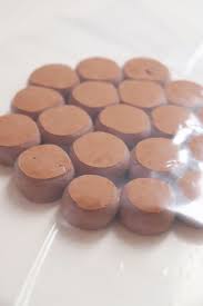 Foret Noire Revisitee Cerises Amarena Chocolat Vanille Recette En 2020 Gateaux Et Desserts Recette Caramel Moelleux Au Chocolat