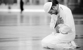 Bahkan saking terkenalnya maka diadakanlah tradisi membaca surat yasin dan tahlil yang banyak dilangsungkan di sore maupun malam hari sebagai amalan rutin harian, amalan rutin mingguan, atau bulanan. Kisah Nyata Yang Membuat Menangis Haru Inilahkoran Com