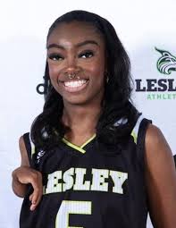 One-armed basketball player makes history