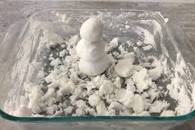 For the coldest snow, put your baking soda in the freezer a few hours before making your snow. How To Make Fake Snow With Just 2 Ingredients Mombrite