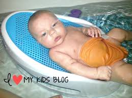 This mom loves this angel care baby bath tub!! A Safe Way To Bath Your Newborn Baby Angelcare Baby Bath