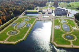 Andre Le Notre Et Les Jardins De Chantilly Chateau De Chantilly Chateau Oise