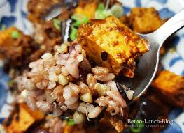 Insofern kann eine reisdiät sehr erfolgreich sein, wenn gleichzeitig die zufuhr. Bento Lunch Blog Rezept Gemischter Onepot Reis Takikomi Gohan Und Zakkokumai