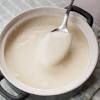 The sauce is a warm and rich yellow in colour and boasts a thick and smooth texture. 1