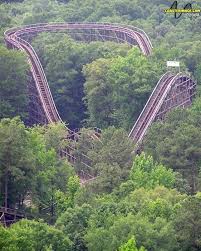 Grizzly Kings Dominion Richmond Va Conquered Sept 2012 Older Woodie Rough Roller Coaster Wooden Roller Coaster Amusement Park Rides