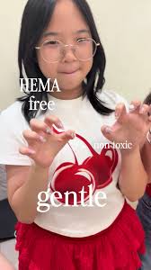 Aman buat anak kecil!!👧🏼😆💅🏼 • 📍Jaime Nail Story, jl. Seroja I no.11,  Karangkidul, Semarang Tengah 📞+62 819-0382-0702 Shopee: Jaime Nail Story •  #jualkukupalsu #kukupalsusemarang #nailartsemarang ...