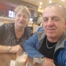 U sali gradskog kina u Sanskom Mostu održana je komemorativna sjednica  povodom smrti uglednog profesora istorije, Velida Selmana, čovjeka koji je  svojim životom i djelom ostavio neizbrisiv trag u jednom istorijskom  razdoblju