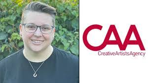 Natalie Abrams's Instagram, Twitter & Facebook