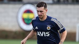 Mert hakan is a turkish association football player who plays as a midfielder for the sivasspor in the turkish süper lig. Baskan Mecnun Otyakmaz Acikladi Mert Hakan Yandas In Satisindan Fenerbahce Spor Haberleri