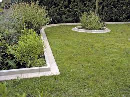 It can also serve as a useful hard edge which you can strim. Cast Stone Lawn Edging Haddonstone Gb