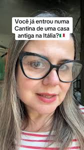 Você sabe o que é uma Cantina na Itália? Nesse vídeo eu te levo pra  conhecer a cantina da minha casa aqui na Itália 🇮🇹