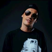 Скачай guf feat c4, murovei, dj cave маятник (2021) и guf feat весъ вот так (2020). Guf Koncerty Bilety Raspisanie Vystuplenij Na 2021 God