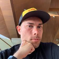 STEVEN LONEY (@TOYNKCOM)