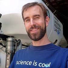 Seamounts Have Magnetic Personalities