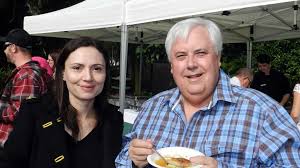 Bloomberg mrs palmer arrived in australia in 1993, aged 18, to marry her first husband andrew topalov. Clive Palmer S Wife Anna May Take On Gold Coast Seat The Courier Mail