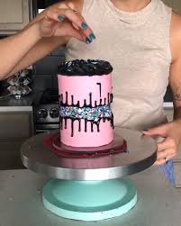 Pin On Drip Cakes