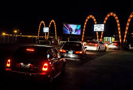 Movies and memories under the stars. Patrons Wait To Enter The Las Vegas Drive In On Sunday Nov 11 2017 In Las Vegas Benjamin Hager Las Vegas Review Journal Benjaminhphoto Las Vegas Review Journal