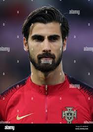 Andre Gomes's Instagram, Twitter & Facebook