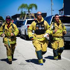 🇺🇸5 YEARS!👨‍🚒🚒🚑 After an 8 year hiatus from the fire service that  took me from CA➡️FL I jumped back in @northportfd 5 years ago today &  haven't looked back. I'm proud to