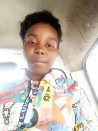 Hi my name is Ruth from Akwa lbom state am 28 years old am a hair stylist,,  single and ready to mingle