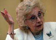 MARY CARRILLO: «Si pudiera, olvidaría mis primeros años de vida»