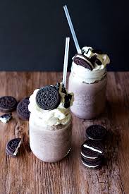 Cookies And Cream Ice Cream Milkshake Recipe Cookies And Cream Milkshake Oreo Milkshake Cookies And Cream