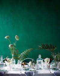 Groen Elle Decoration Nl Emerald Green Weddings Green Interiors Emerald Green