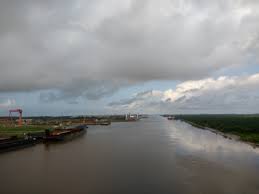 Meskipun ada beberapa pendapat lain yang mengatakan bahwa sungai amazon adalah sungai terpanjang di dunia. Sungai Baram Wikipedia Bahasa Melayu Ensiklopedia Bebas