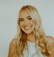 Hannah Herrington's Instagram, Twitter & Facebook